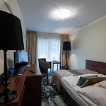 منتجع Sandra & Aquapark بوغورزيلكا
