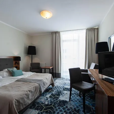 Üdülőközpont Sandra & Aquapark 3*