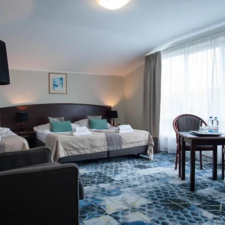 Üdülőközpont Sandra & Aquapark 3*