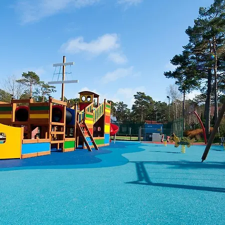 Θέρετρο Sandra & Aquapark Pogorzelica (Gmina Rewal)