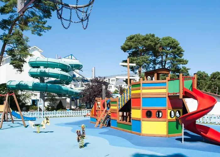 Resort Sandra & Aquapark Pogorzelica (Gmina Rewal)