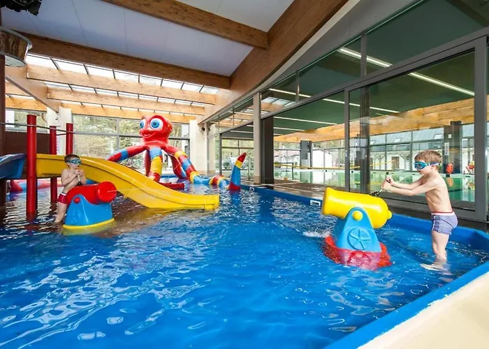 Sandra & Aquapark Resort