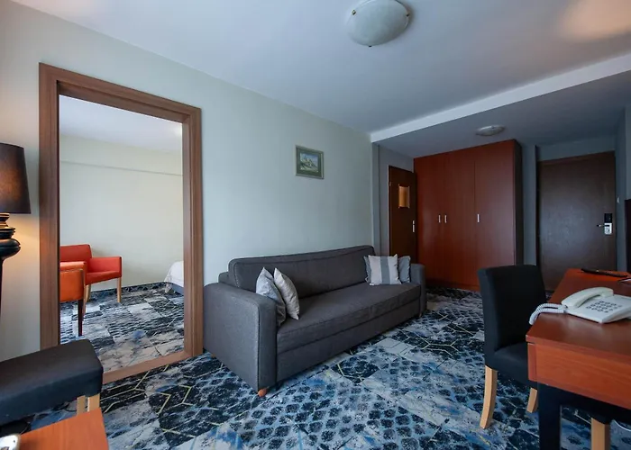 Sandra Ośrodek wypoczynkowy 3*