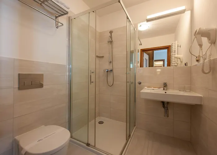 Ośrodek wypoczynkowy Sandra 3*