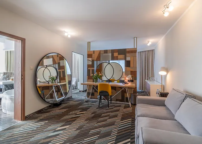 Sandra Ośrodek wypoczynkowy 3*