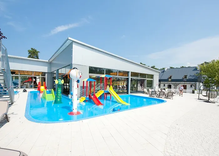 Ośrodek wypoczynkowy Sandra 3*